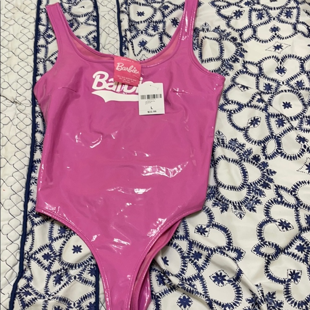 body suit brand new!
